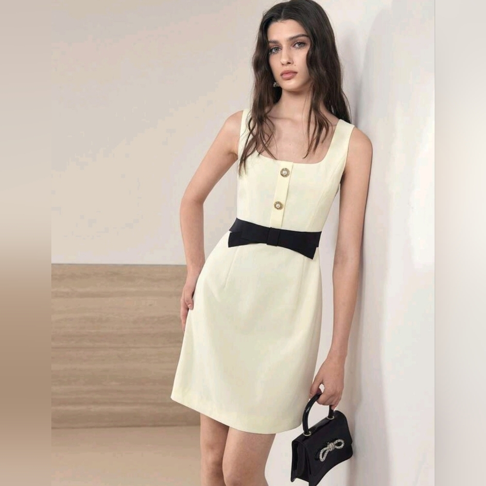 Cream Sleeveless Bow-Waist Mini Dress